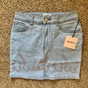 superdown Fierra Denim Skirt in Light Blue Wash